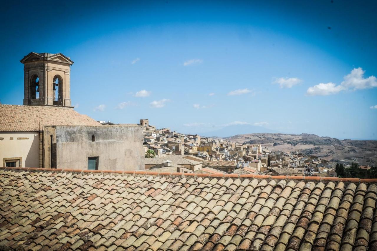 Апартаменты I Colori Della Sicilia Noblesse Кальтаджироне Экстерьер фото